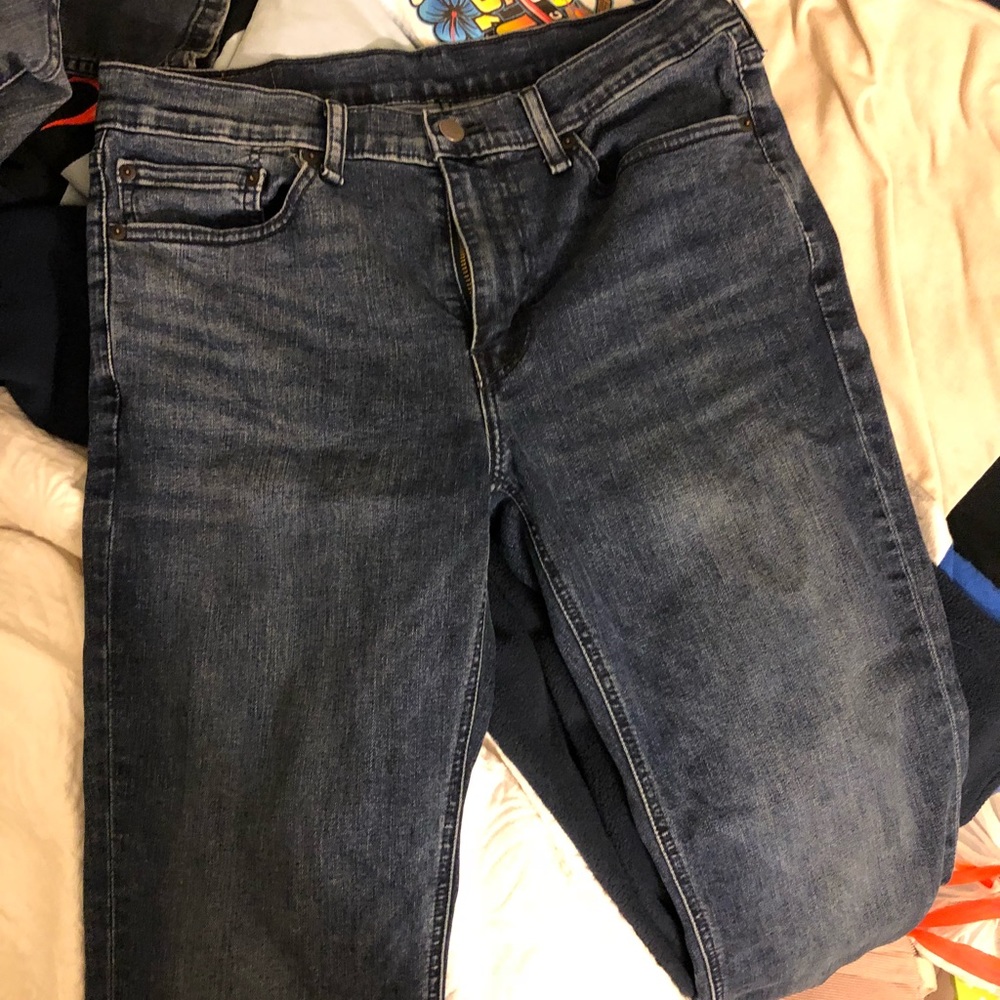 Men’s dark wash Levi’s